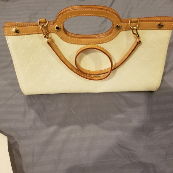 Louis Vuitton cream patent leather bag
